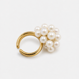 Anel Times mini dourado com buquê de pérolas brancas