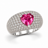 Anel Love glam prateado com pedra rosa intenso em formato de coração e pavê de cristais