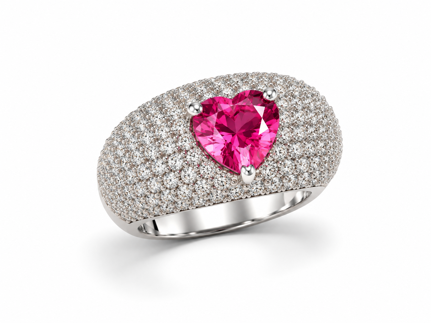 Anel Love glam prateado com pedra rosa intenso em formato de coração e pavê de cristais