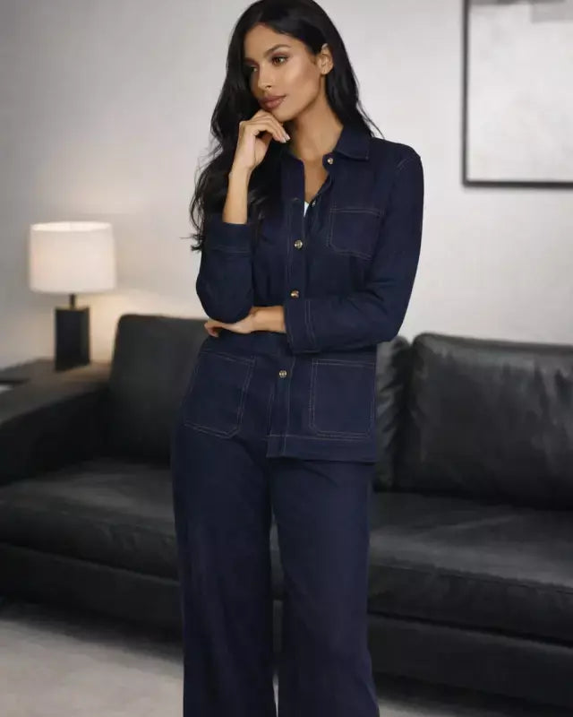 Blusa Patricia Liocel jeans azul, manga longa, botões frontais e gola