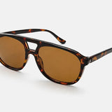 Óculos de sol estilo retrô com armação tartaruga e lentes âmbar