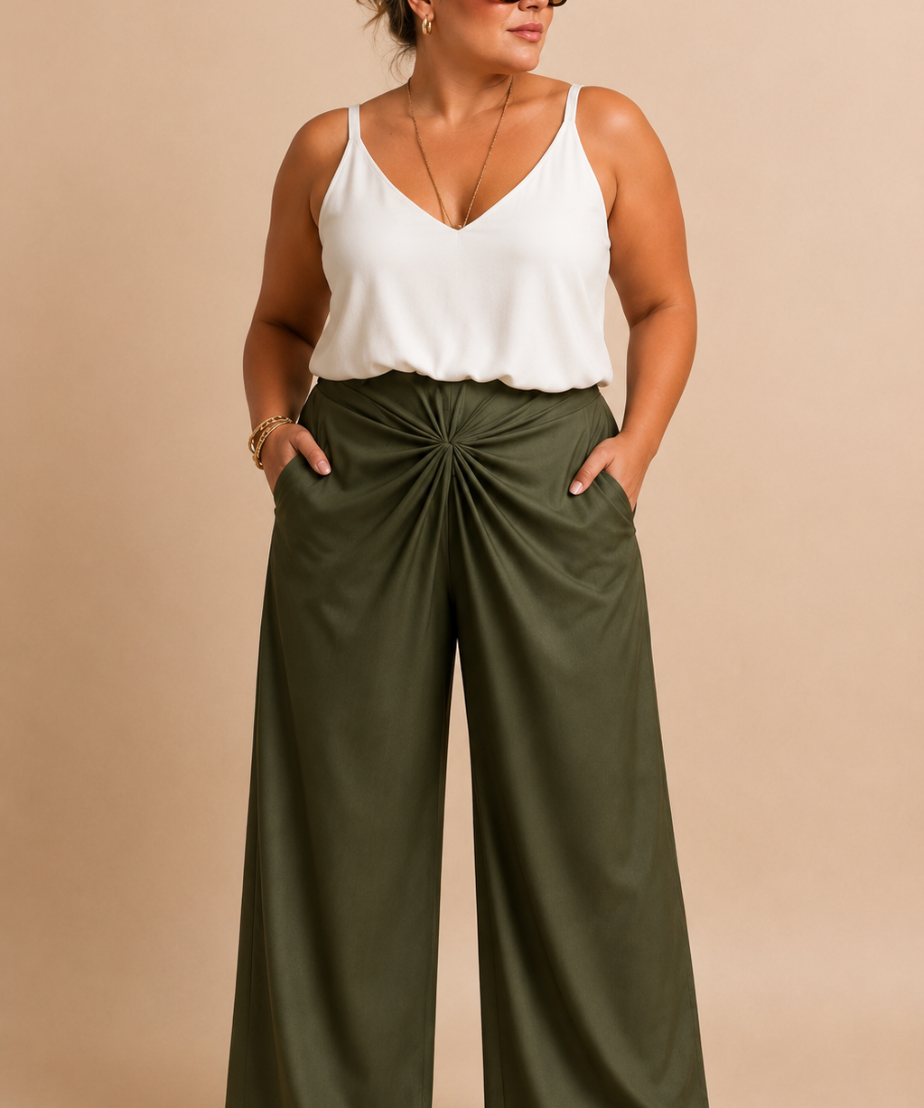 Calça Carol verde militar de pernas largas, cós franzido e dobra frontal na cintura.