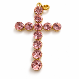 Pingente cruz com strass rosa e argolinha dourada