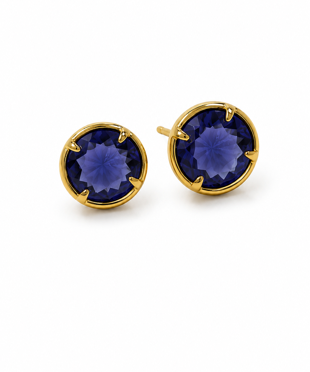 Par de brincos com pedra cristal violeta escuro e aro dourado