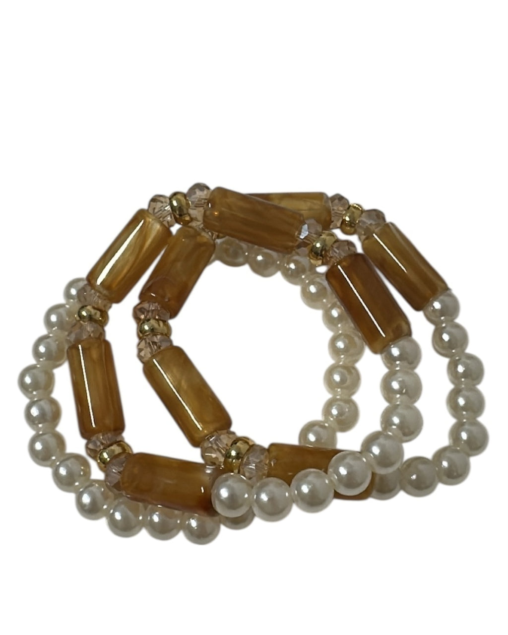 Pulseira de pérolas com contas retangulares caramelo e detalhes dourados