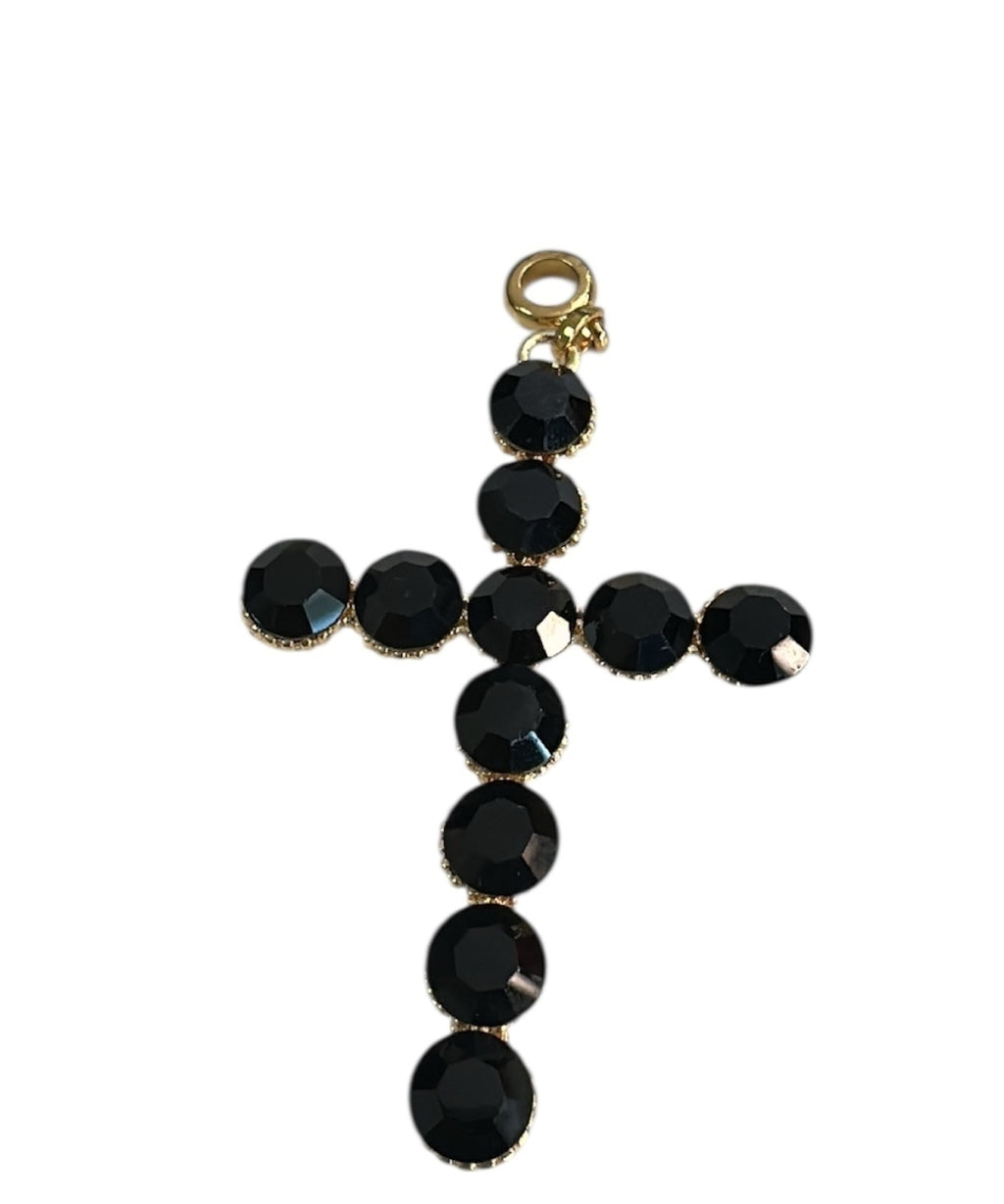 Pingente cruz com strass preto e argolinha dourada