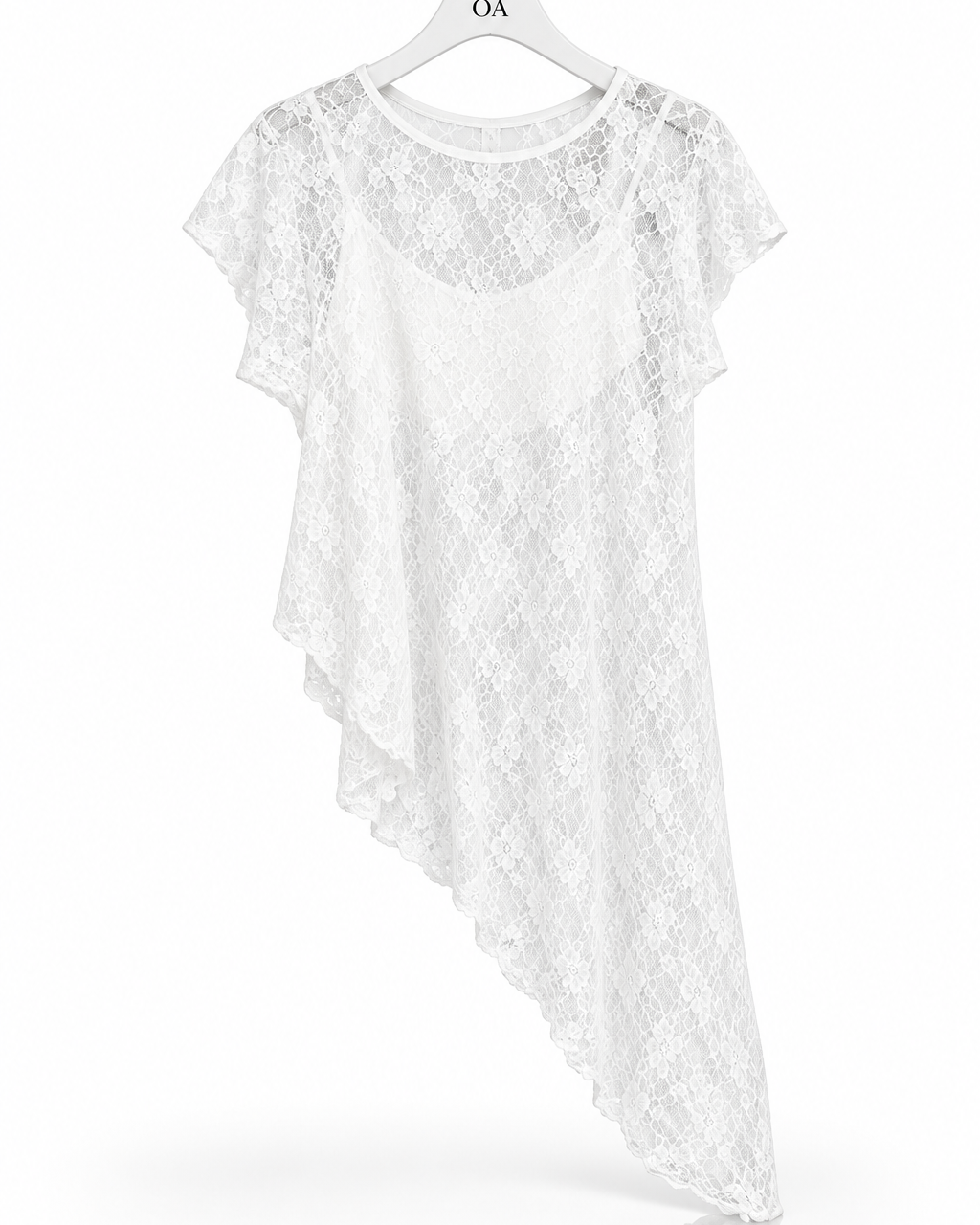 Blusa Maria Rita branca em renda rendada, manga curta, decote redondo, cauda assimétrica