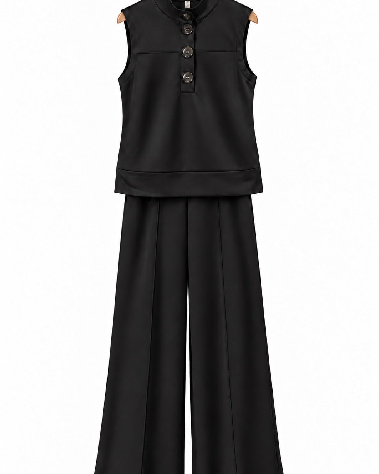 Conjunto de blusa sem mangas preta com botões e calça pantalona
