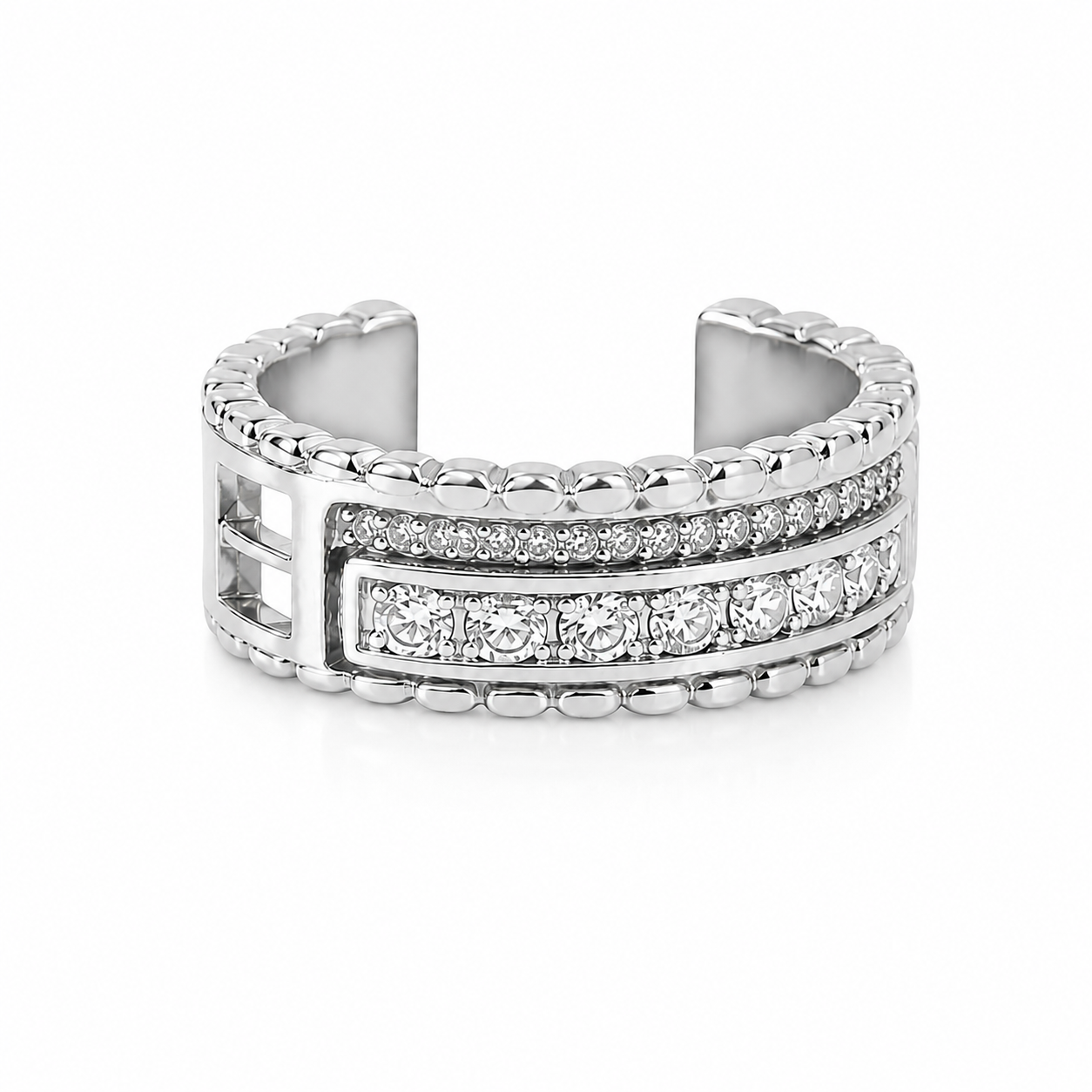 Ear cuff prateado com pedras brilhantes e fileiras escalonadas
