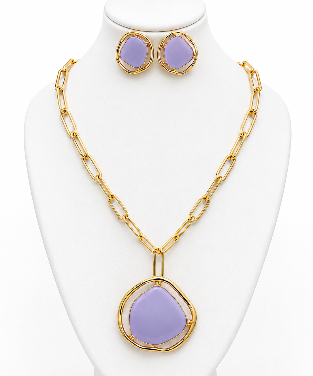 Conjunto de colar e brincos com pingente oval lilás e elos dourados