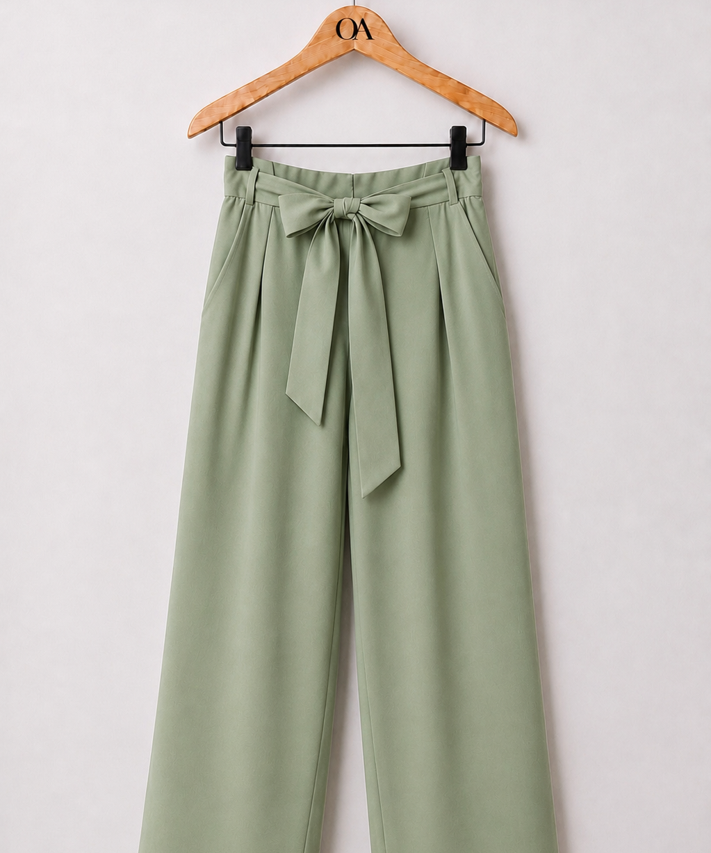 Calça ampla verde menta com faixa na cintura e cós franzido