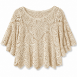 Blusa de renda bege (areia) com manga curta e bordado floral, gola redonda