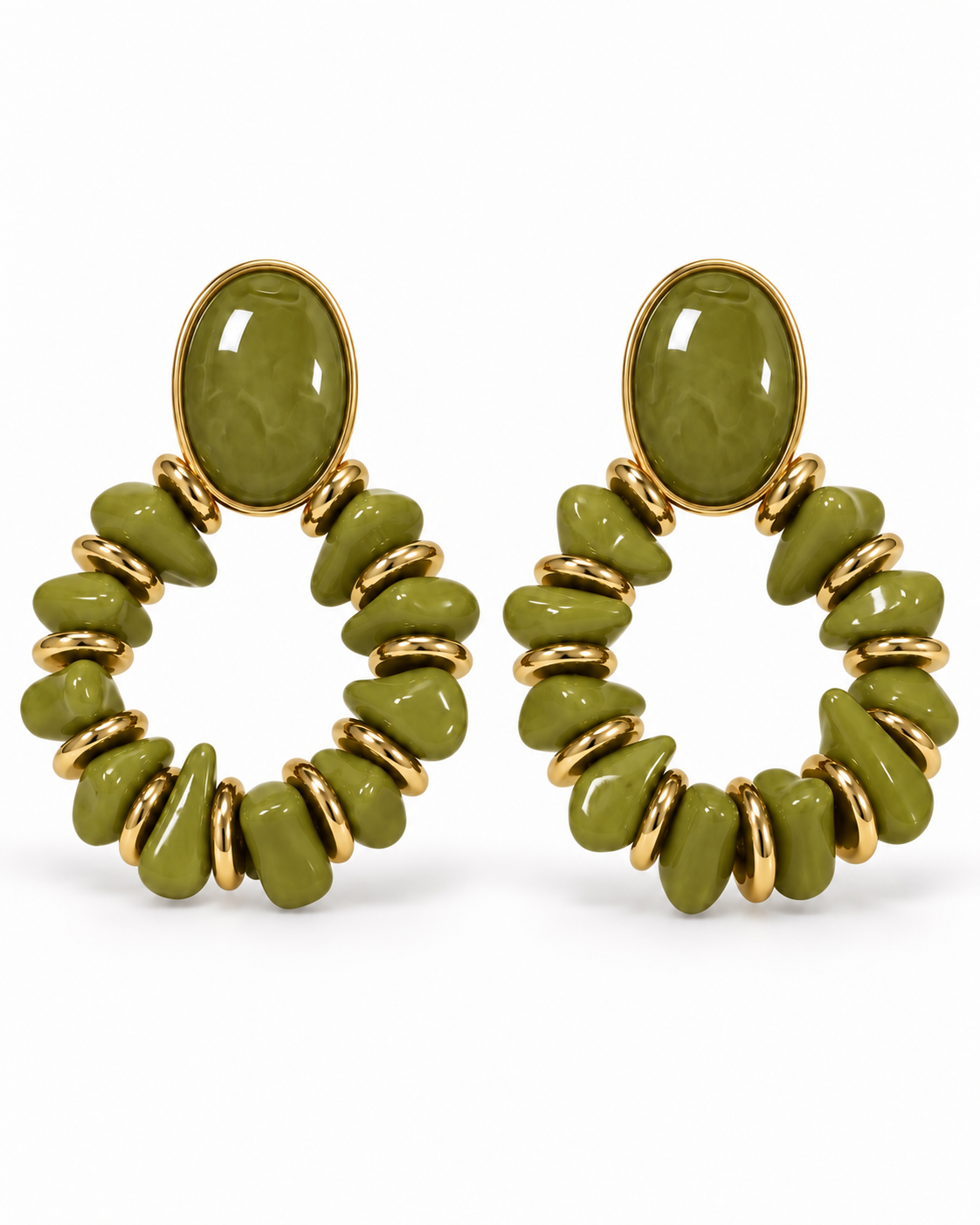 Brinco Dorothy argola verde oliva com pedras oval e detalhes dourados