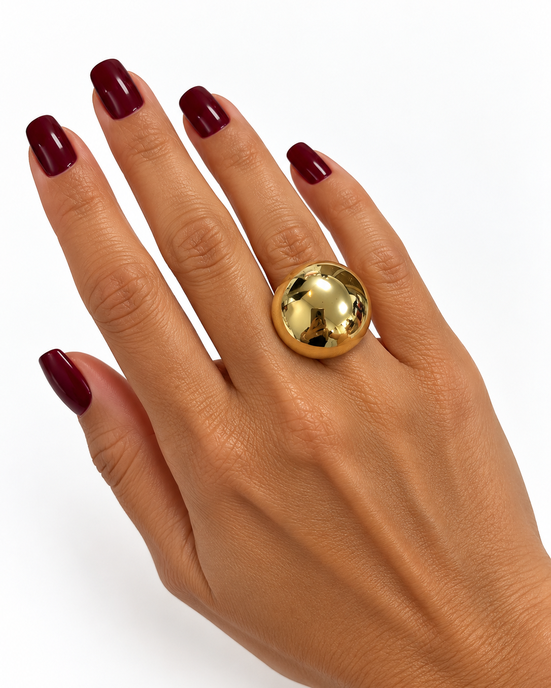 Anel dourado Claire Baby com esfera lisa polida