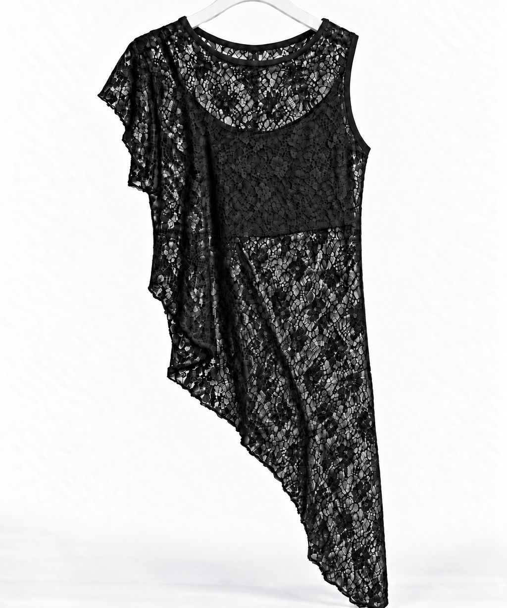 Blusa sem mangas preta com textura tipo cobra e recorte frontal