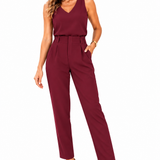 Conjunto feminino Ali marsala: regata decote V e calça alfaiataria de cintura alta.