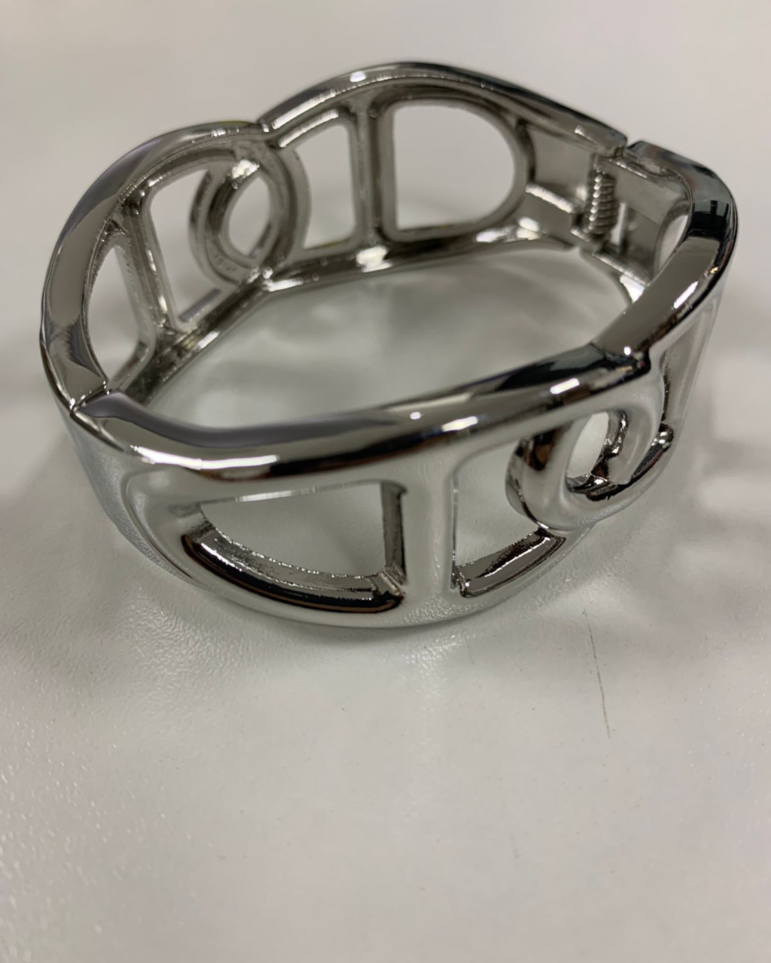 Pulseira prateada Grazi Silver com elos vazados e fecho ajustável