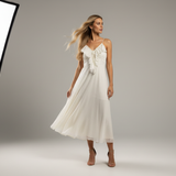 Vestido midi creme com detalhe de babado no busto e tecido leve
