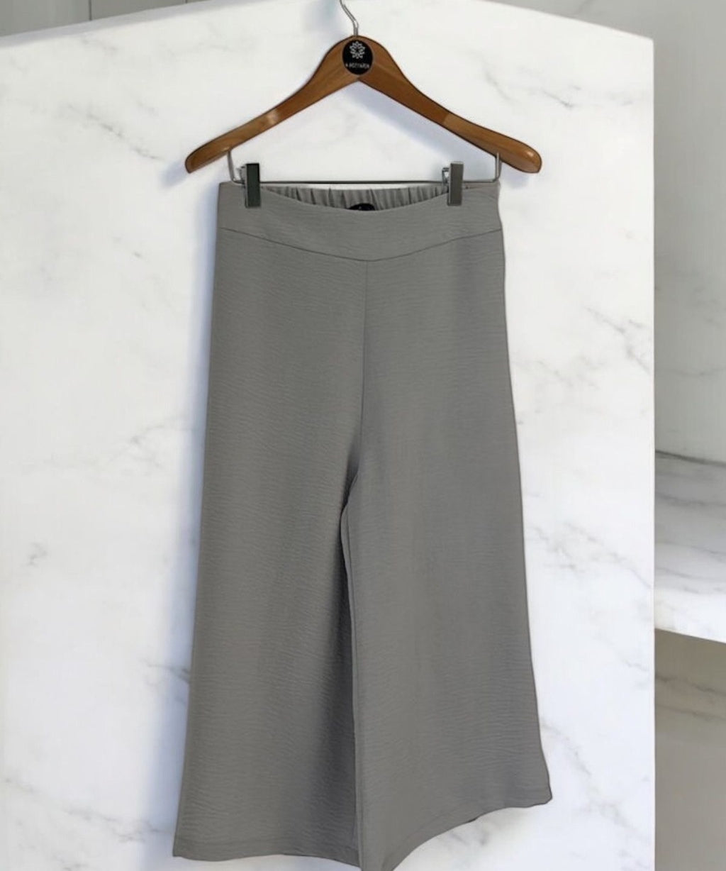 Calça Pantacourt Greice