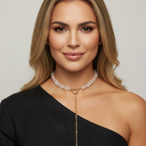 Colar com choker de pedras transparentes e pingente de estrela, corrente prateada