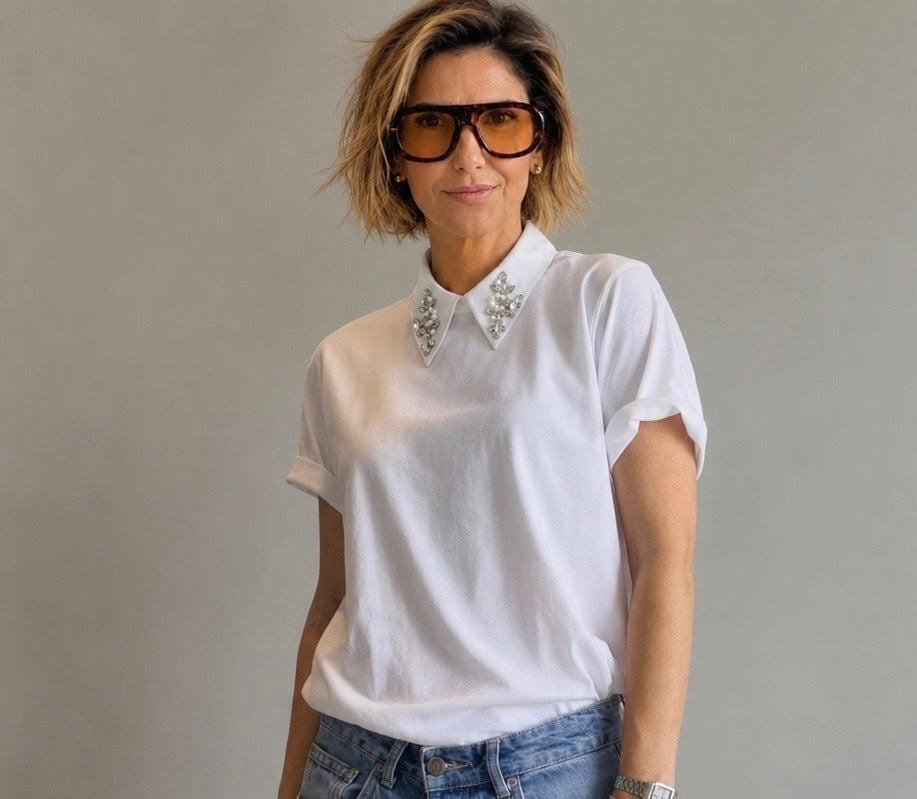 Gola avulsa branca com pedrarias e aplicações de pérolas, para camisa ou vestido