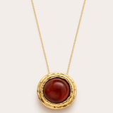 Colar Millenium dourado com pingente circular e pedra marrom escura