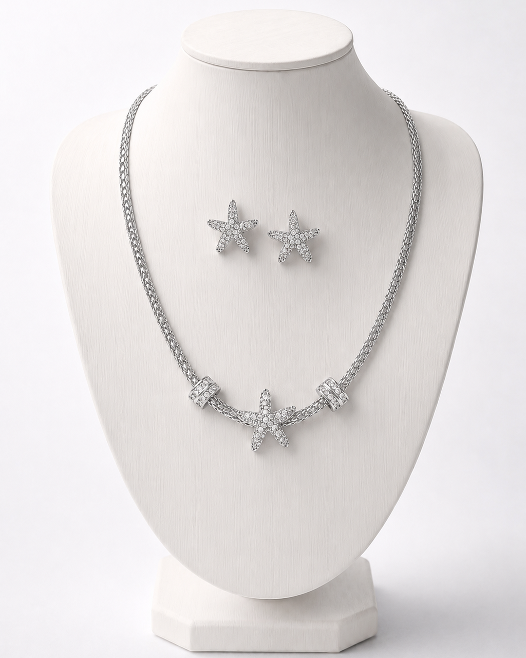 Conjunto de colar e brinco com estrelas brilhantes, acabamento prateado