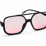 Óculos Nikki Rosé com armação preta e lentes rosé espelhadas