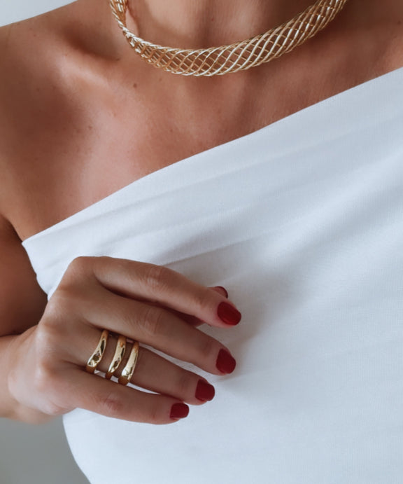 Colar PORTOFINO GOLD dourado de malha trançada com fecho discreto